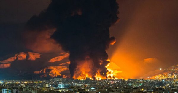 İran bu ölkədə MÜHARİBƏYƏ başladı - Zərbələr endirilir