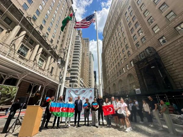 Nyu-Yorkda Azərbaycan bayrağı ucaldıldı