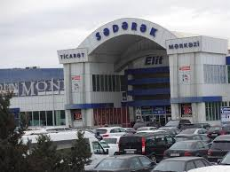 "Sədərək”də biznesmen bıçaqlandı