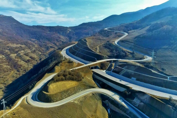 Ödənişli yoldan istifadə neçəyə başa gələcək? – Rəsmi rəqəmlər