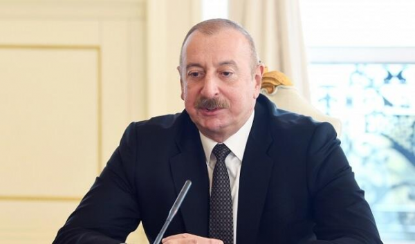 Prezident millimizi təbrik etdi