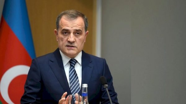 Ceyhun Bayramov Türkiyəyə getdi