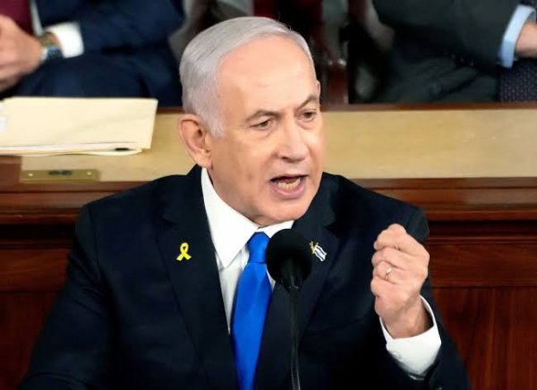 Netanyahu: Dayanmışıq, lakin yeni hücumlara sərt cavab verəcək