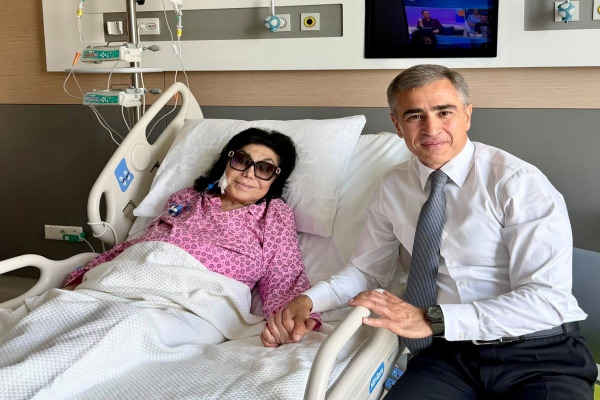 Flora Kərimova xəstəxanaya yerləşdirildi