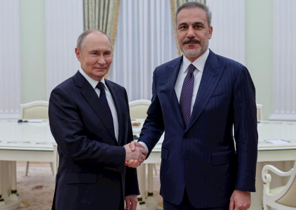 Putin Hakan Fidanla görüşəcək