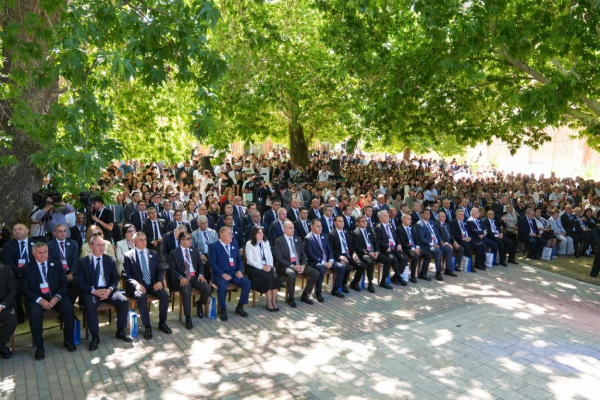 Naxçıvanda “Qərbi Azərbaycana qayıdış” III konqres-festivalı keçirilir