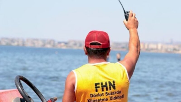 Küləkli havada çimərlik faciəsi: Nazirlikdən vətəndaşlara ciddi çağırışı!