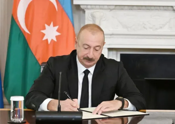Hərbçilərin şəxsi jetonu olacaq - İlham Əliyev İMZALADI