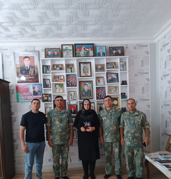 Silahlı Qüvvələr Günündə Vəfa Borcu