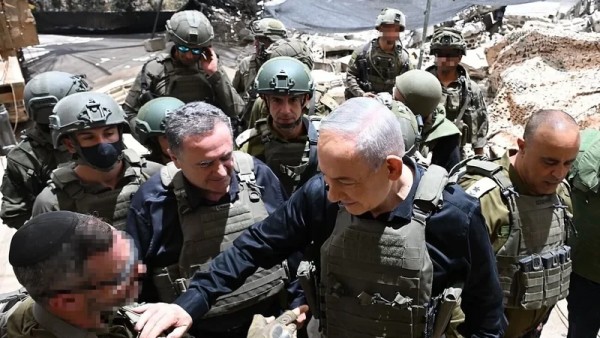 Netanyahu Livanın cənubuna səfər edib