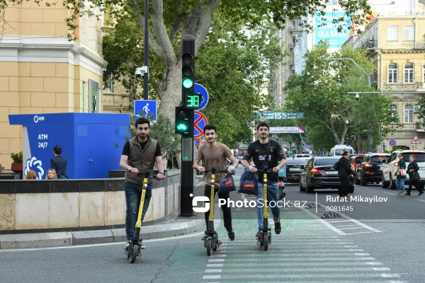 Velosiped və skuter sürənlərin NƏZƏRİNƏ