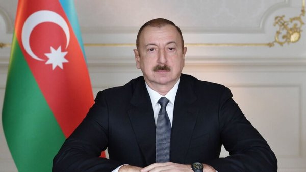 Prezident İlham Əliyev Böyük Britaniyanın yeni Baş nazirini təbrik etdi