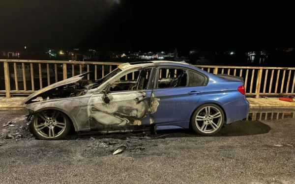 "Moyka"da "BMW" YANDI