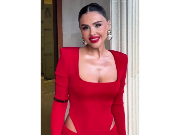 Günel libası ilə müzakirə yaratdı