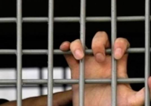 16 yaşında 10 manata görə qatil oldu — "Təsbehi başıma vurdu"
